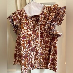 Love the Label Ruffle Sleeve Top